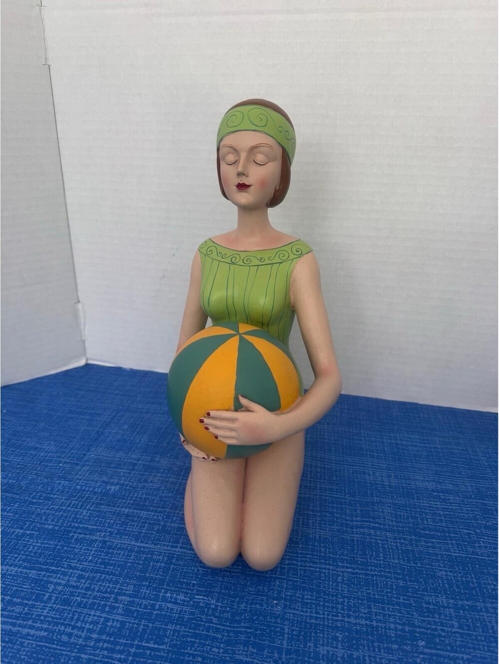 Art Deco Retro Bathing Beauty Figurine – Kneeling Beach Girl with Ball